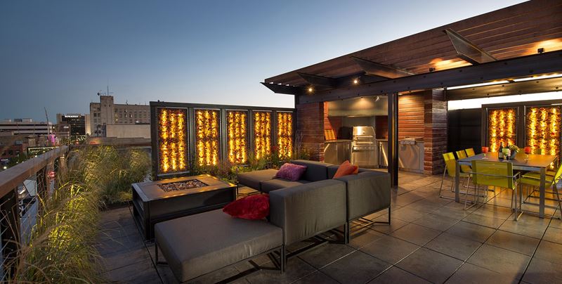 404 Rooftop Sky Barn
